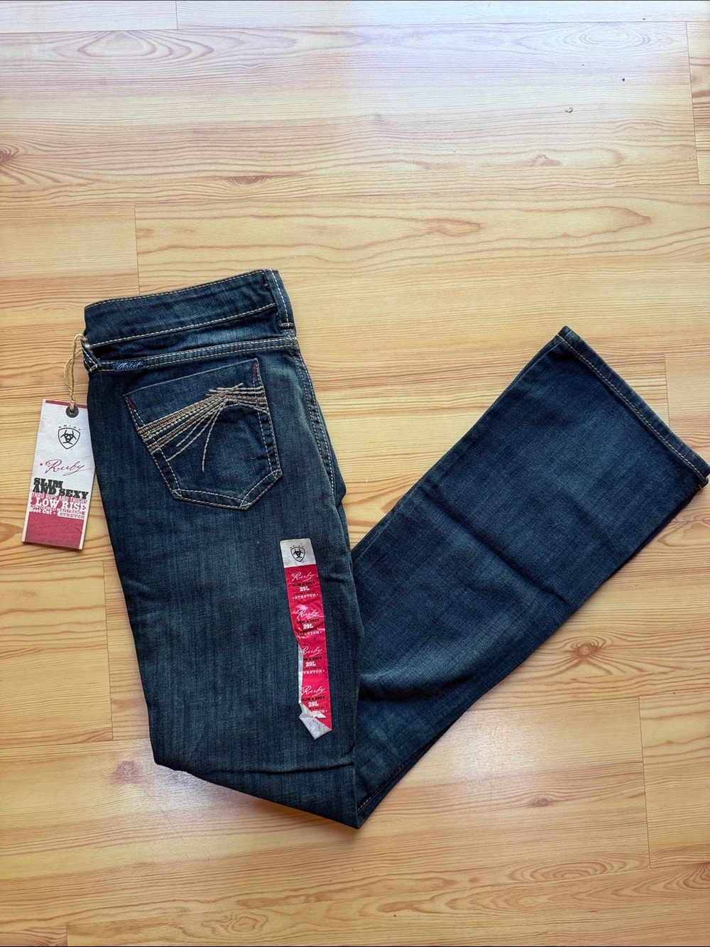 Ariat Womens Ruby bootcut jeans sz 29L